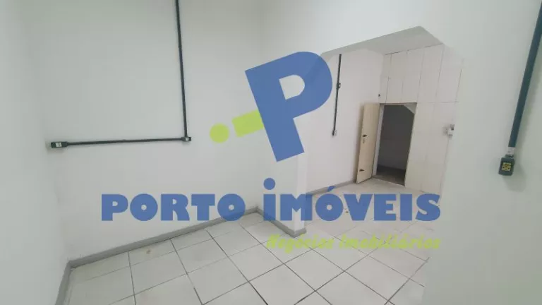 Foto 11 de Casa Comercial com 190m² para alugar no bairro Marechal Rondon, Canoas