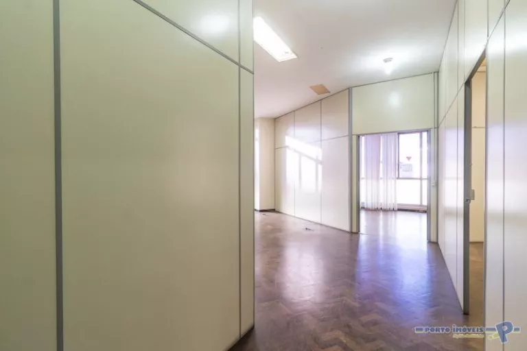 Foto 6 de Sala com 740m² para alugar no bairro Centro Historico, Porto Alegre