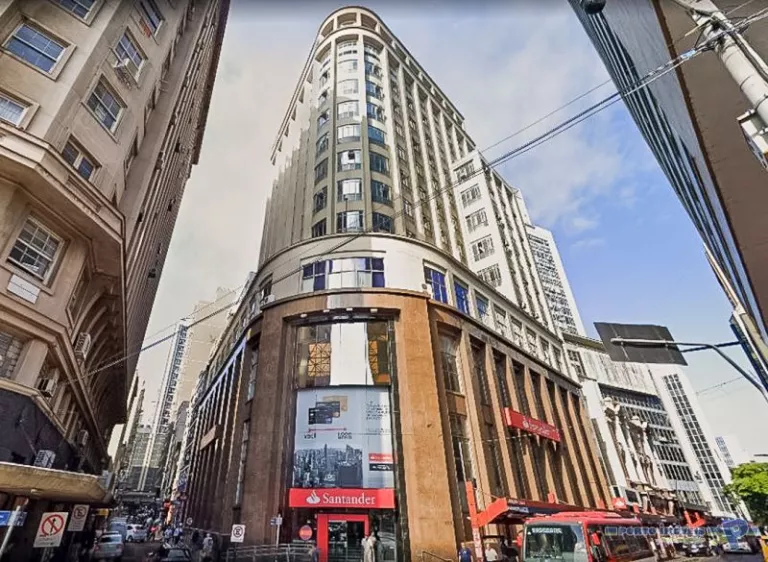 Foto 1 de Sala com 740m² para alugar no bairro Centro Historico, Porto Alegre