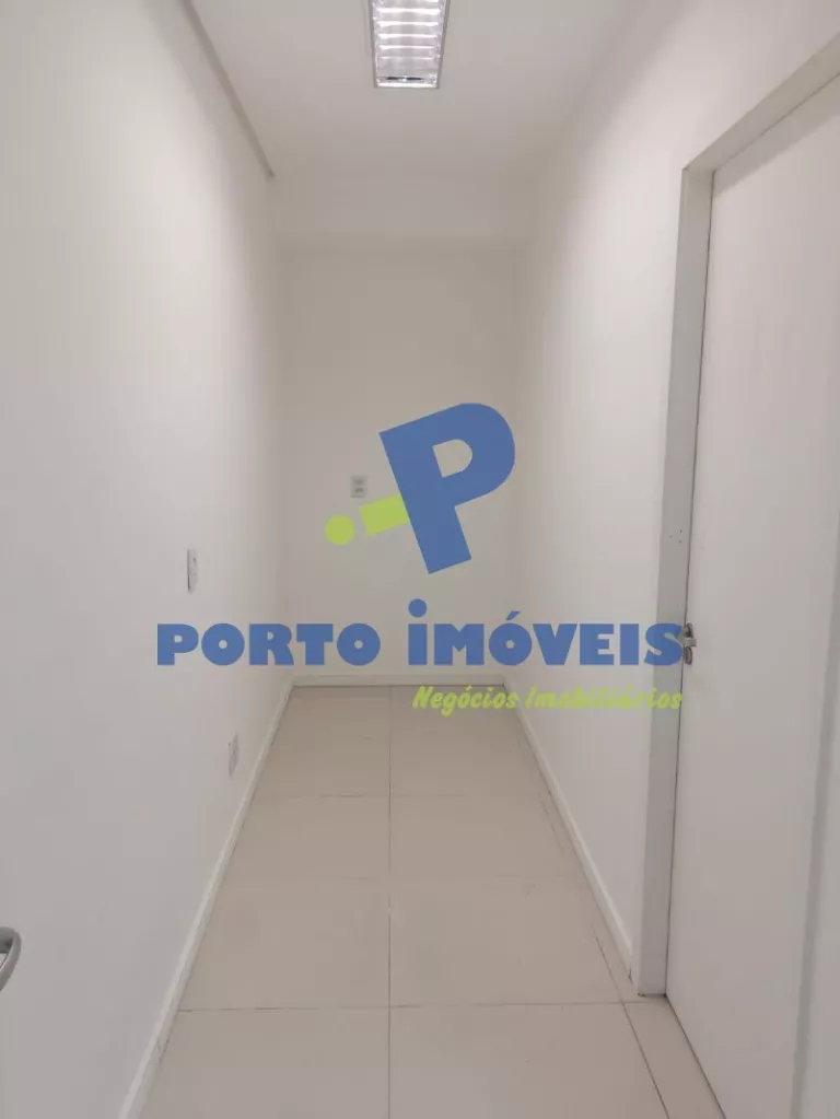 Foto 4 de Conjunto com 1 banheiro e 67m² para alugar no bairro Santana, Porto Alegre