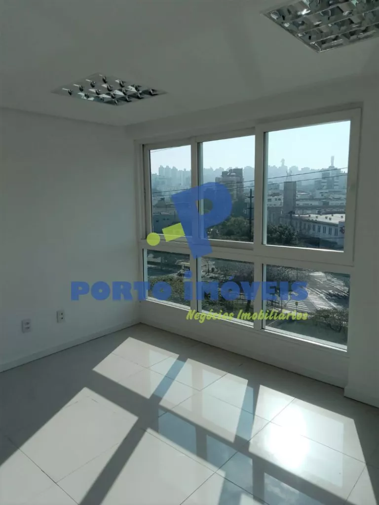 Foto 4 de Conjunto com 2 banheiros e 138m² para alugar no bairro Santana, Porto Alegre