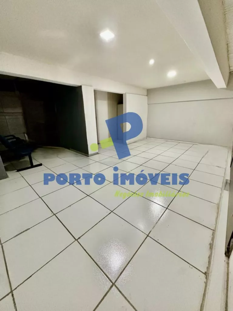 Foto 1 de Loja com 2 banheiros e 150m² para alugar no bairro Vila Jardim, Porto Alegre