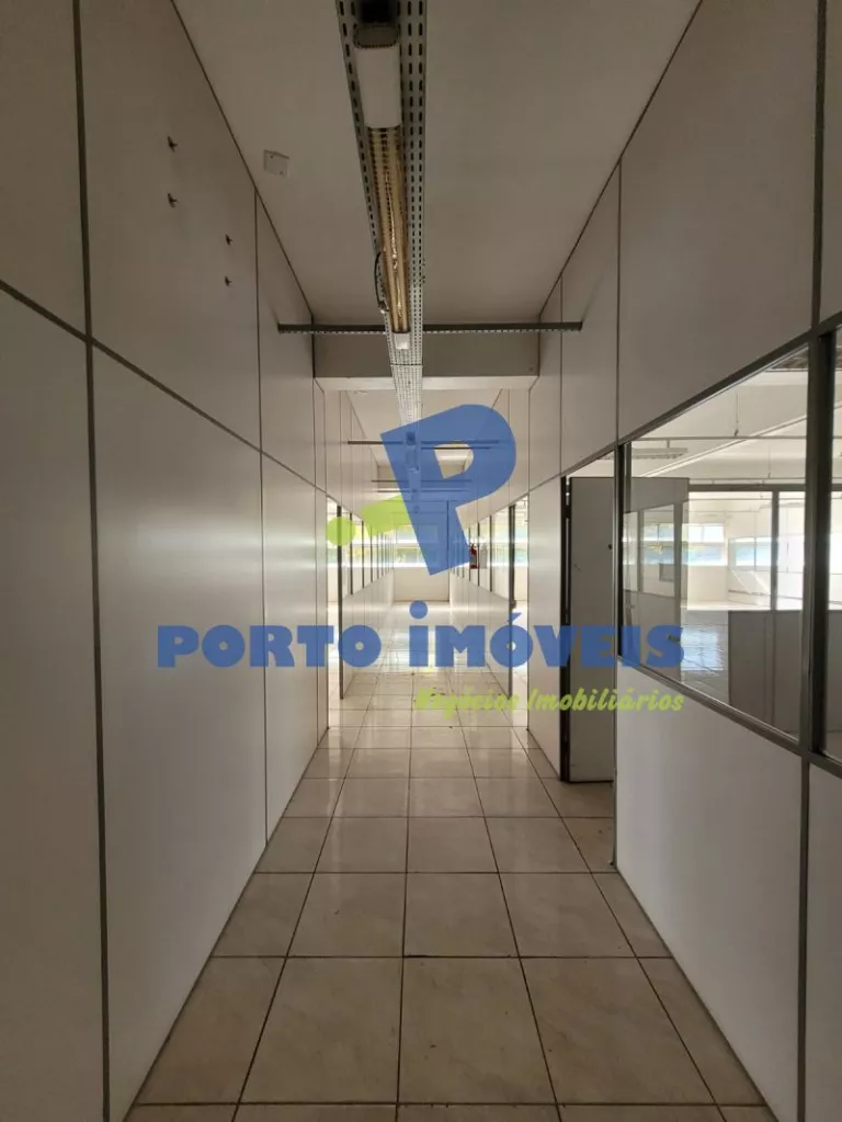 Foto 5 de Prédio com 4900m² para alugar no bairro Navegantes, Porto Alegre