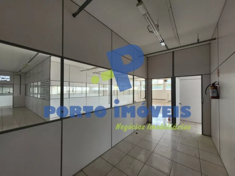 Foto 8 de Prédio com 4900m² para alugar no bairro Navegantes, Porto Alegre