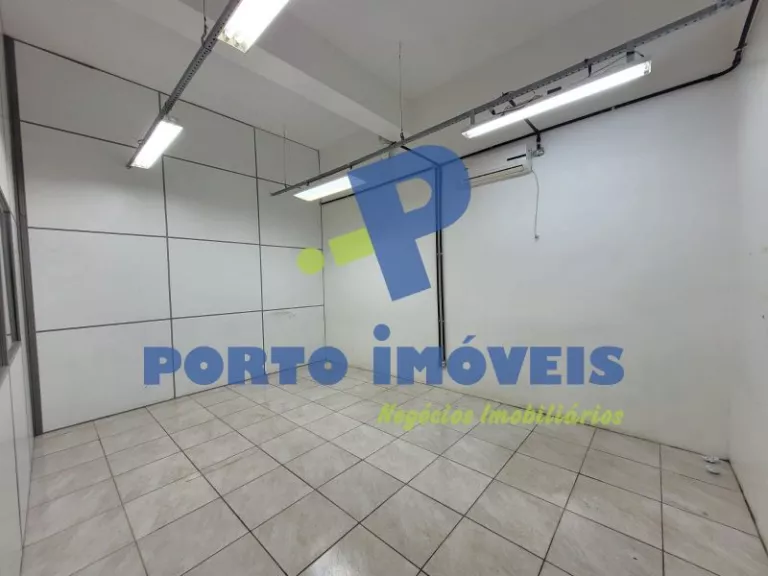 Foto 15 de Prédio com 4900m² para alugar no bairro Navegantes, Porto Alegre