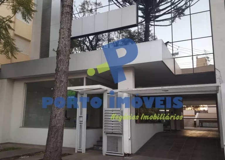 Foto 2 de Sala com 1 banheiro e 43m² para alugar no bairro Petropolis, Porto Alegre