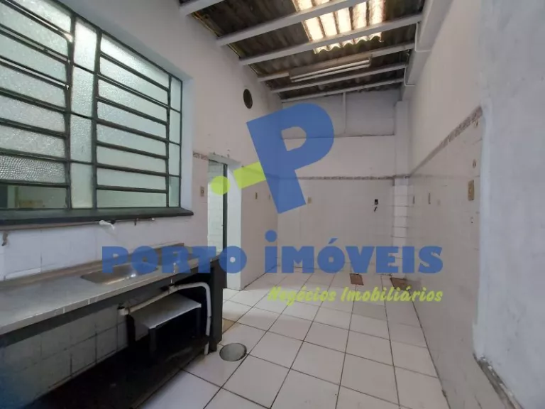 Foto 4 de Sala com 1 banheiro e 55m² para alugar no bairro Jardim Botanico, Porto Alegre