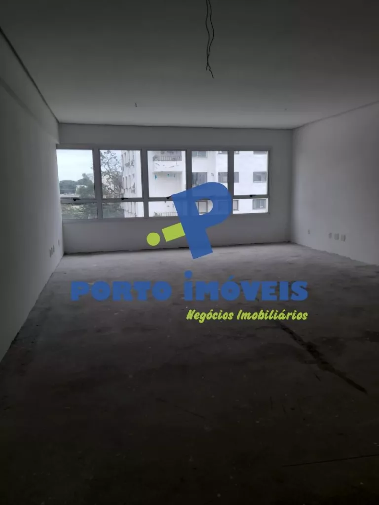 Foto 3 de Sala com 1 banheiro e 43m² para alugar no bairro Petropolis, Porto Alegre