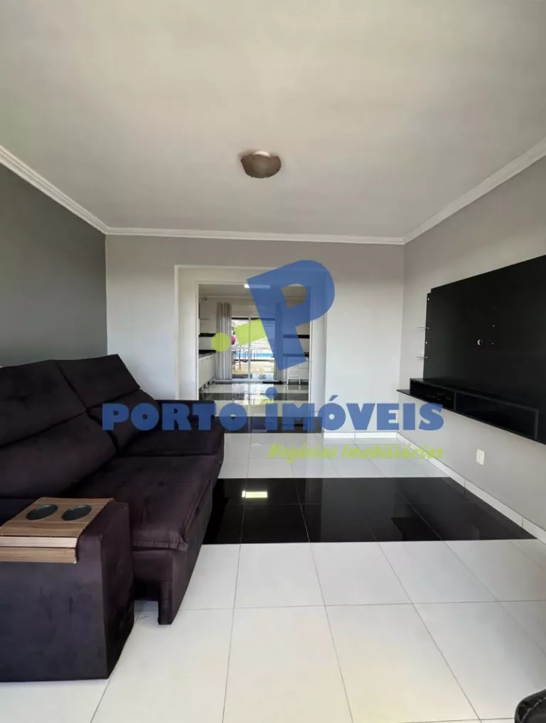 Foto 6 de Apto com 1 banheiro e 130m² para alugar no bairro Vila Jardim, Porto Alegre