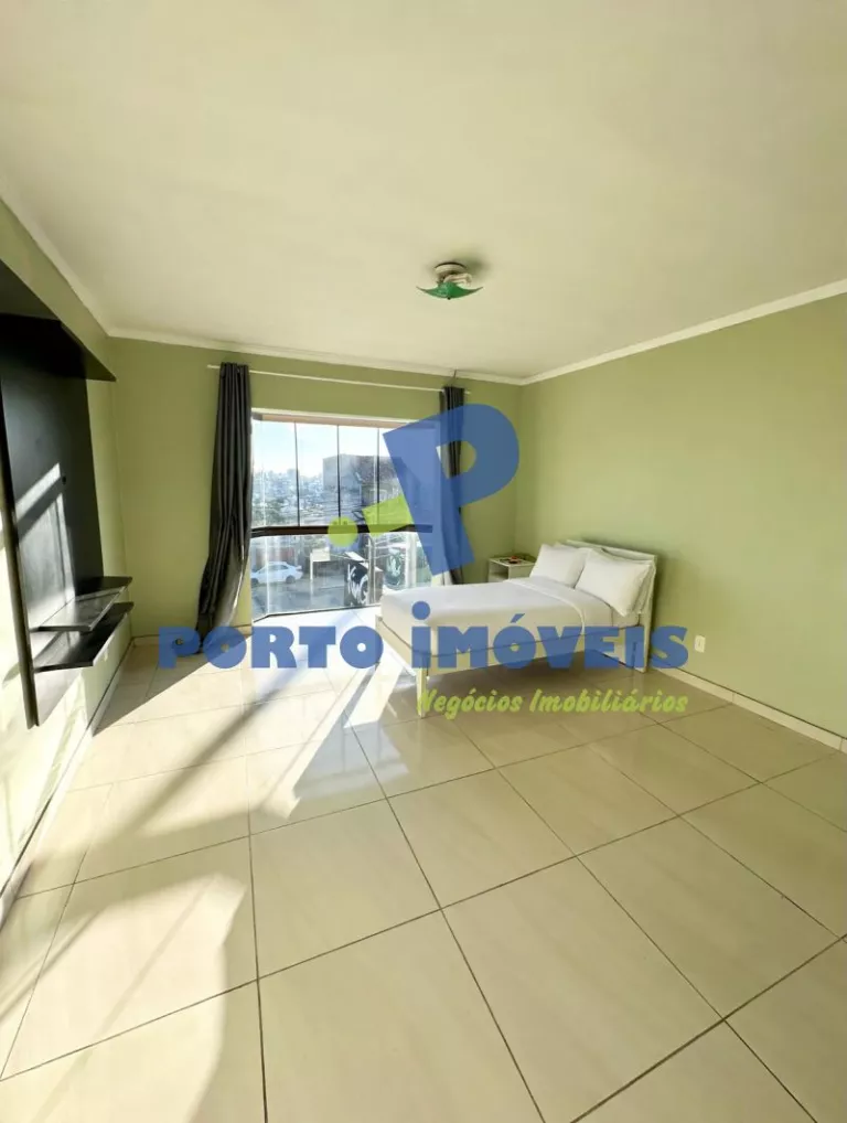 Foto 16 de Apto com 1 banheiro e 130m² para alugar no bairro Vila Jardim, Porto Alegre