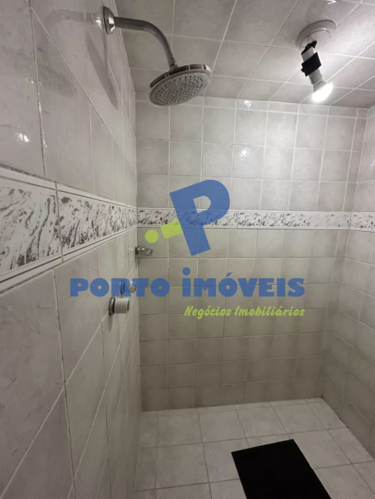 Foto 19 de Apto com 1 banheiro e 130m² para alugar no bairro Vila Jardim, Porto Alegre